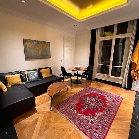 Appartement Cosy Sur Les Champs-Elysees Renoved Παρίσι Εξωτερικό φωτογραφία